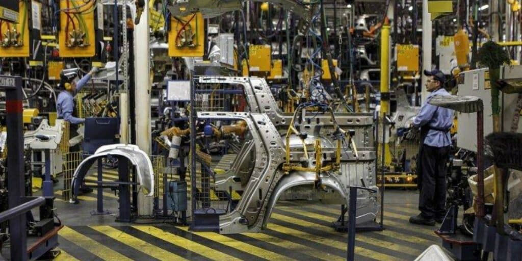 Encerramento de fabricação: O triste dia em que montadora de carro famoso acabou se despedindo no Brasil