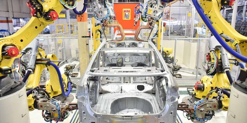 Montadoras de carros no Brasil se racham e futuro de veículos nas ruas é incerto