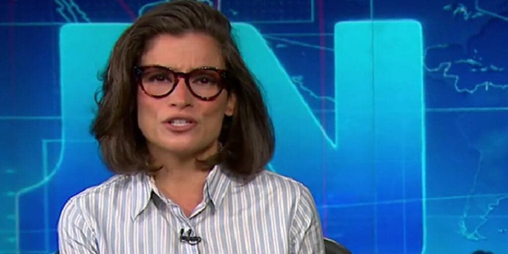 Irmã gêmea, filho galã e casamento com global: a vida discreta que Renata Vasconcellos prefere não expor
