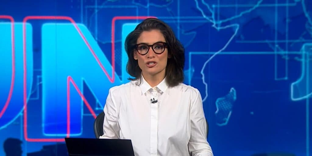 Renata Vasconcellos abre o JN com notícia revoltante e dispara ao vivo na Globo: “Pedófilo”