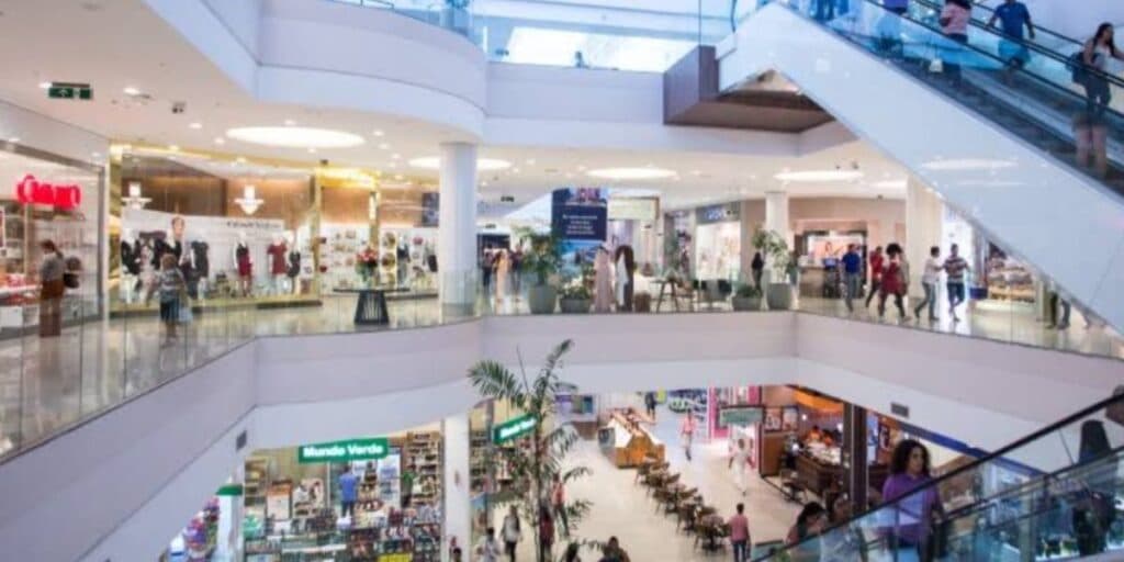 Descanse em paz: Shoppings tradicionais ficam diante de falência e começam a se despedir do público