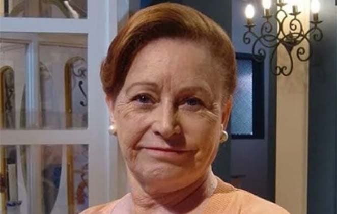 http://tvfoco.uai.com.br/wp-content/uploads/2015/05/Daniela-Mercury.jpg