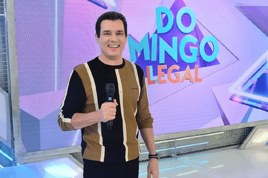 Celso Portiolli sob o comando do 'Domingo Legal' (Foto: Reprodução/ Internet) Celso Portiolli sob o comando do 'Domingo Legal' (Foto: Reprodução/ Internet)