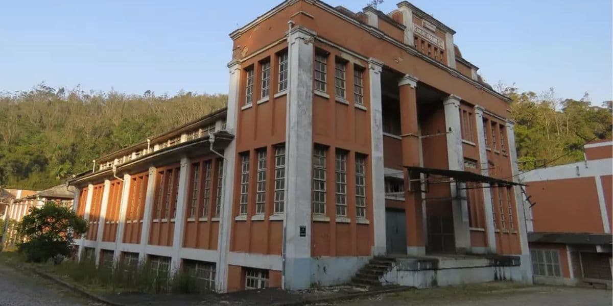 Empresa precisou fechar as portas em 2013 (Foto: Reprodução / Internet) 