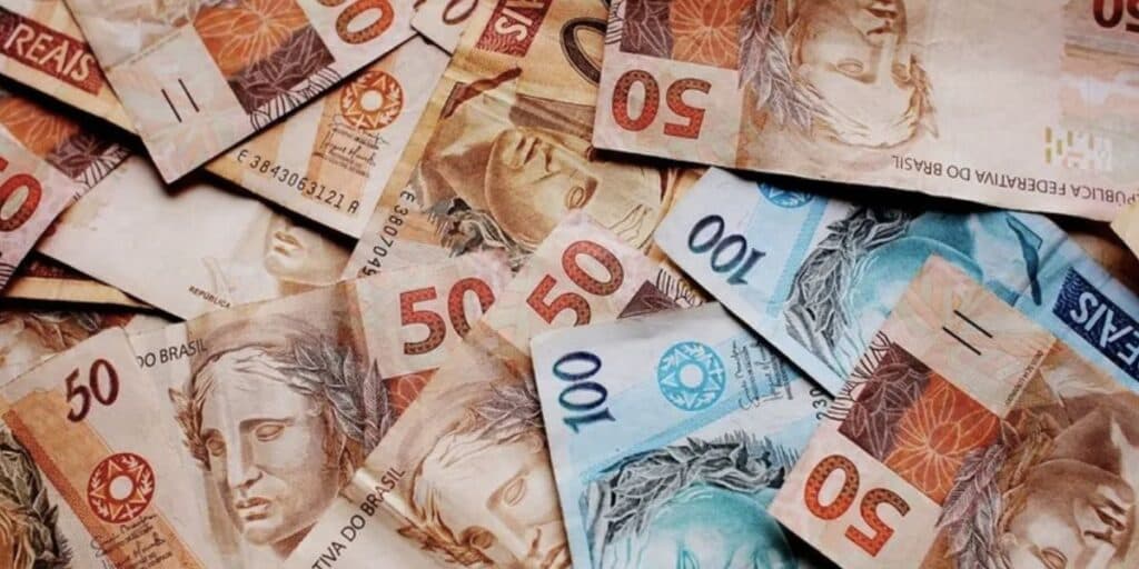 Atenção brasileiros: Nova moeda está sendo PRODUZIDA para substituir definitivamente o real que você ama