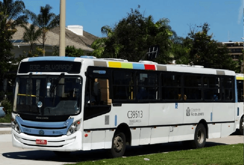 Ônibus da empresa 'Transporte Santa Maria' (Foto: Reprodução/ Internet) Ônibus da empresa 'Transporte Santa Maria' (Foto: Reprodução/ Internet)