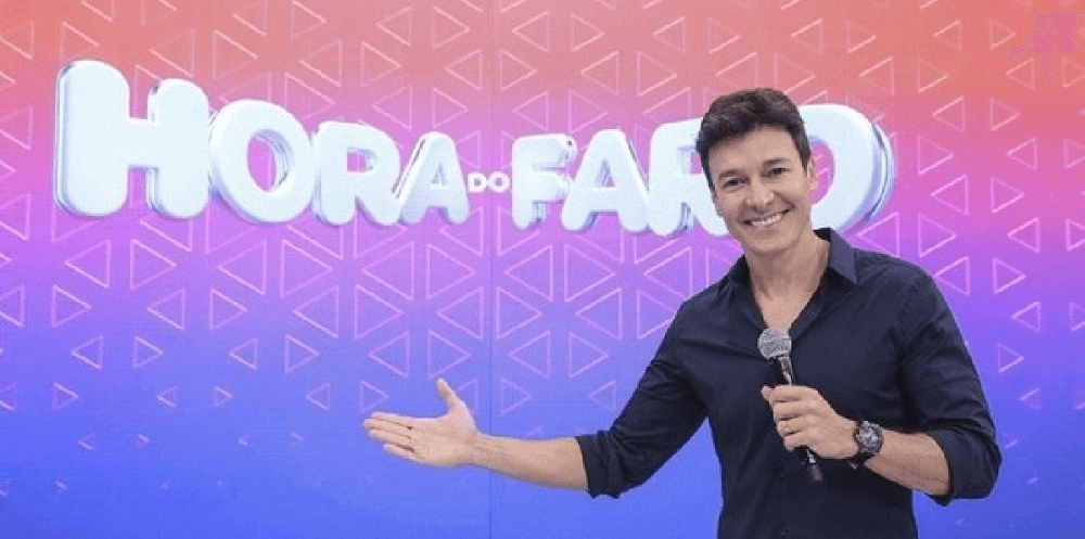 Rodrigo Faro sob comando da atração da Record TV (Foto: Reprodução/ Internet)