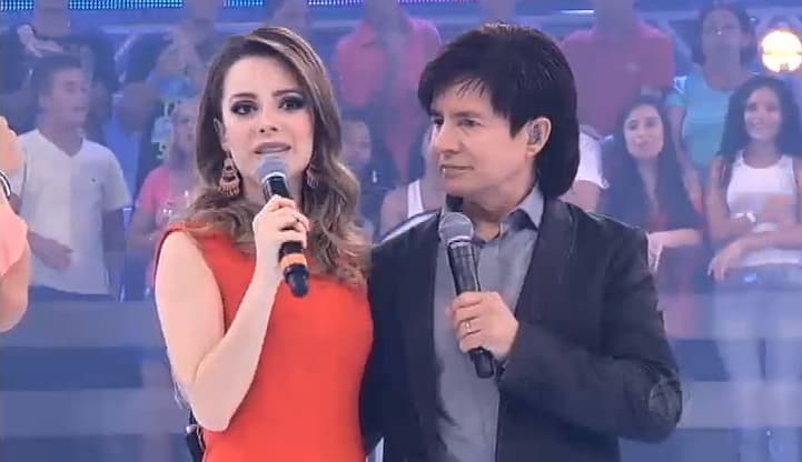 http://tvfoco.uai.com.br/wp-content/uploads/2015/05/Daniela-Mercury.jpg