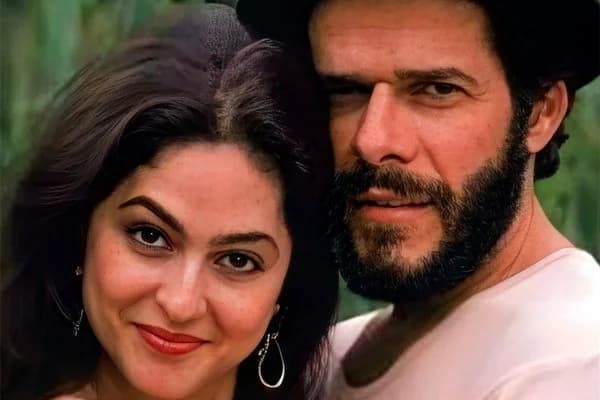 Simone Carvalho e o ator José Mayer - Foto Internet