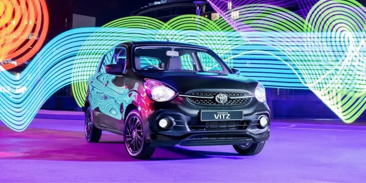 Toyota Vitz foi lançado no último dia 25 de maio (Reprodução: Internet)