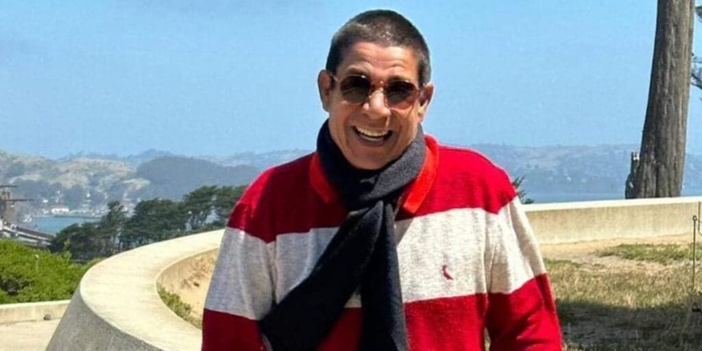 Atitude de Zeca Pagodinho no meio do metrô aos 64 anos deixa todos ao redor perplexos