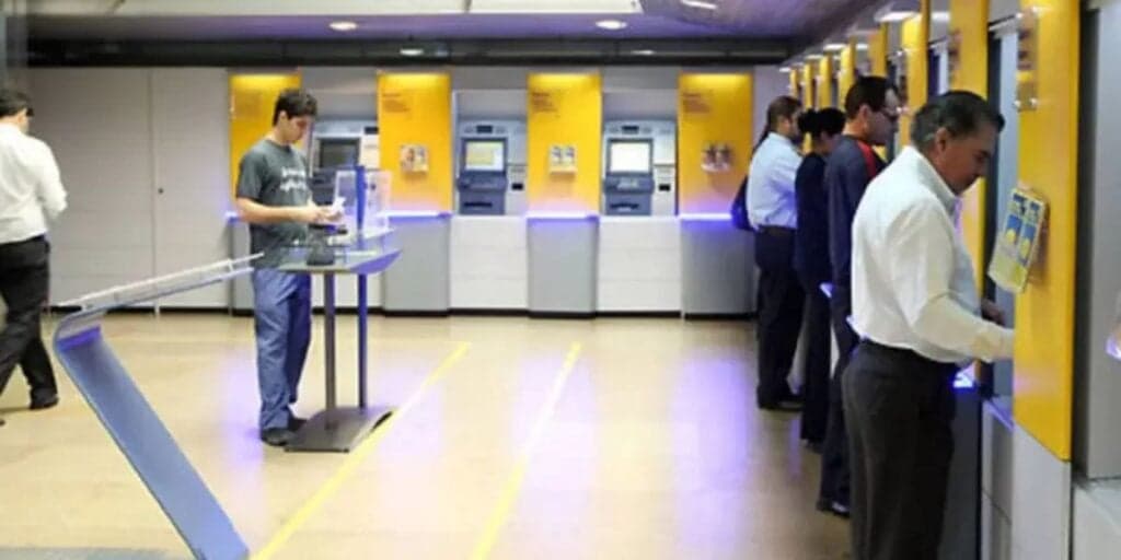 Descanse em paz: Os 3 bancos brasileiros gigantes que você conhece e acabaram comprados por outros e extintos