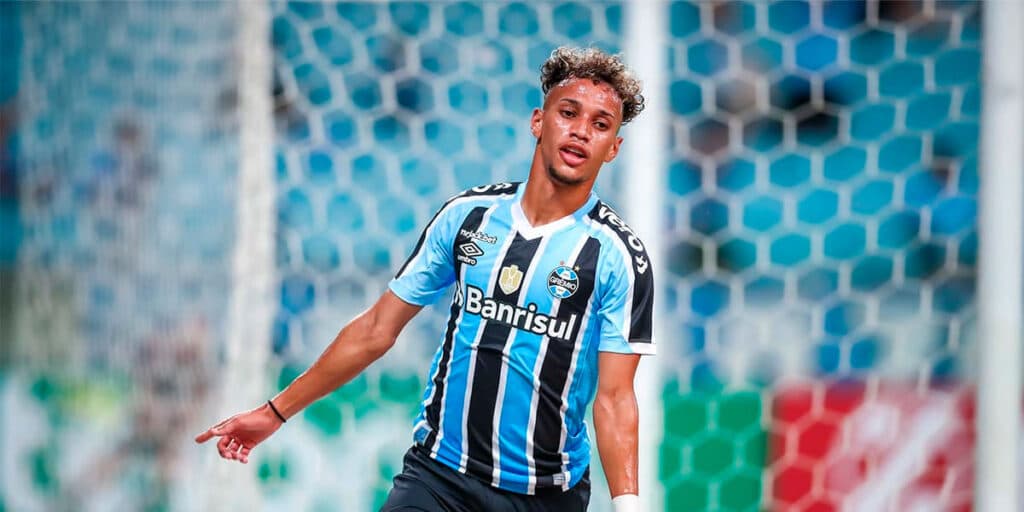 Bitello (Foto: Lucas Uebel/Grêmio) Bitello (Foto: Lucas Uebel/Grêmio)
