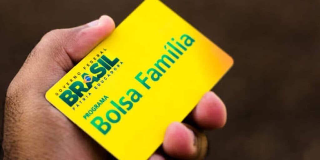 Como evitar agora: Bolsa Família vive clima de terror com famílias sendo excluídas do programa
