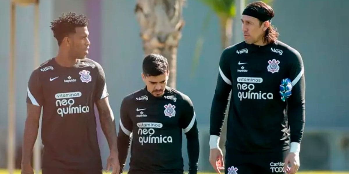 Gil, Fagner e Cássio -(Foto: Rodrigo Coca/Ag. Corinthians)