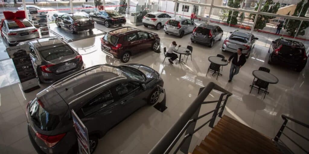 Agora: Concessionárias sofrem com cancelamento em massa após anúncio do carro popular