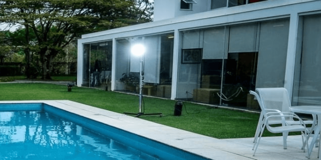 Academia própria, claraboia e igual a um palácio: A mansão milionária de apresentadora do SBT