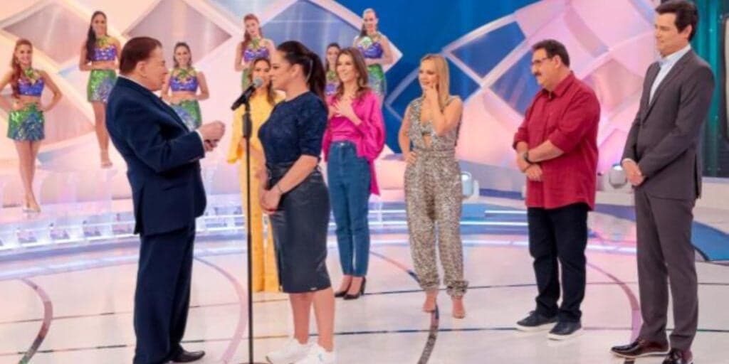 Dividindo os domingos, estrelas do SBT tiveram briga feia nos bastidores e romperam amizade de anos