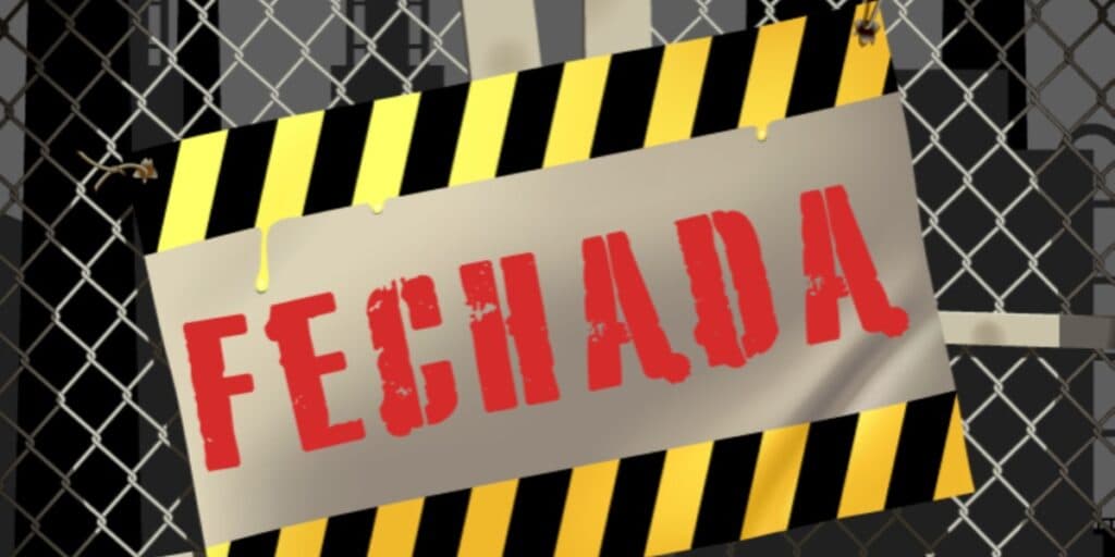 Falência: 400 empresas estão à beira do fim; sua operadora e outra loja amada de shopping estão na lista