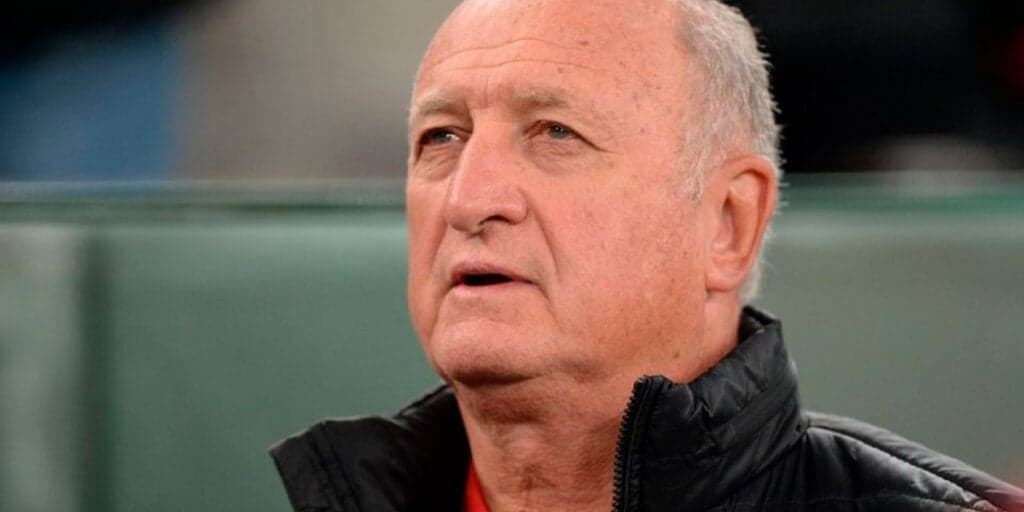 Oficialmente confirmado: Felipão acaba de fechar contrato milionário com time e nação vai à loucura