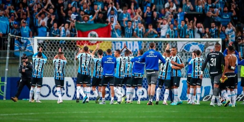 Salário de quase meio milhão: Grêmio quer se livrar de titular e Renato Gaúcho recebe aviso da direção