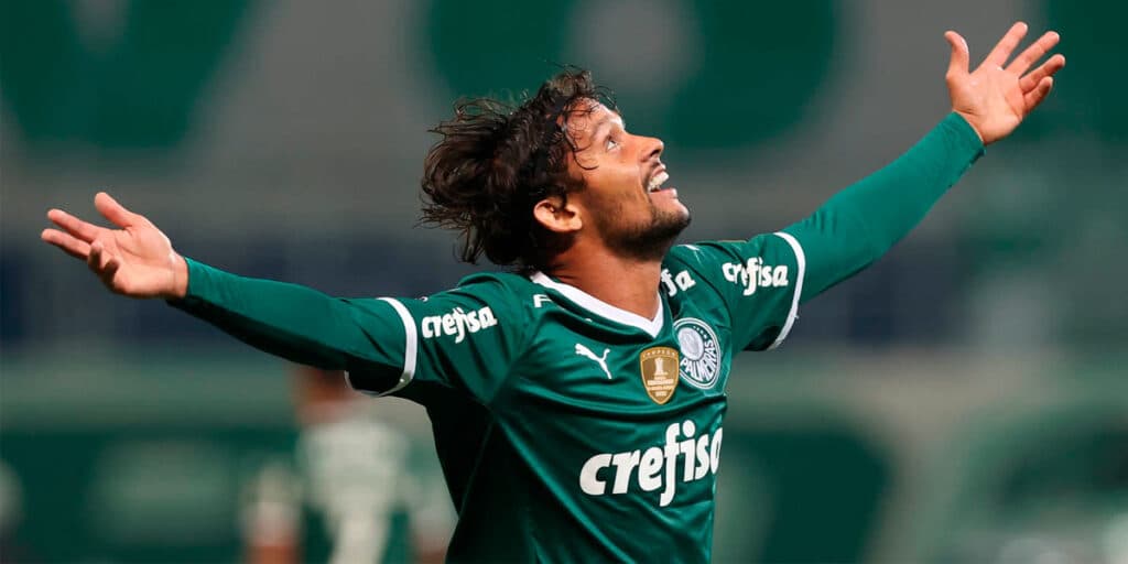 Transferência e reviravolta com ex-Palmeiras: Scarpa tem decisão final de onde vai jogar na próxima temporada