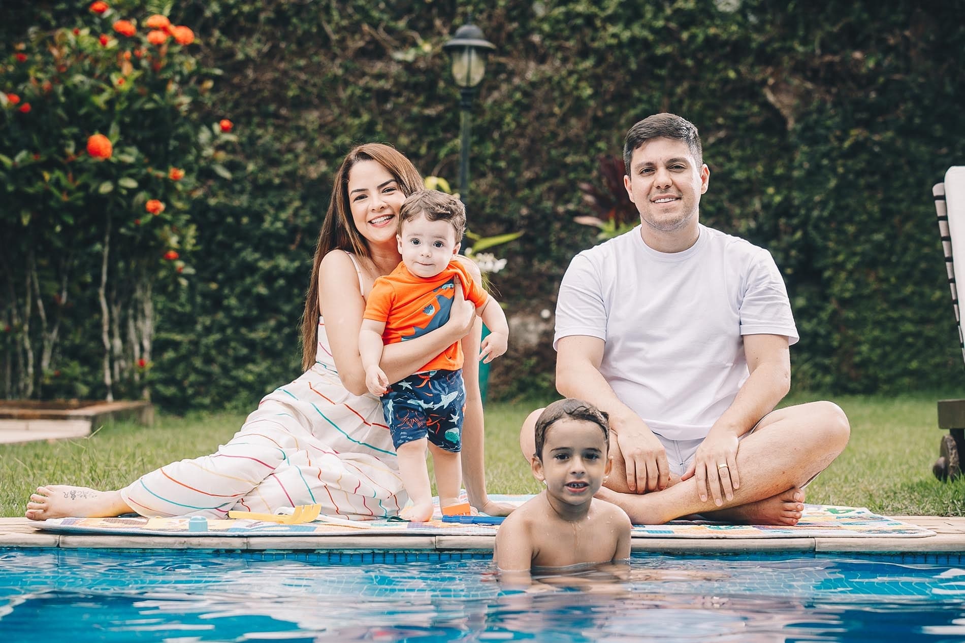 Maria Cecília e Rodolfo com os filhos, Pedro e Martín (Foto: THIAGO ALMEIDA)