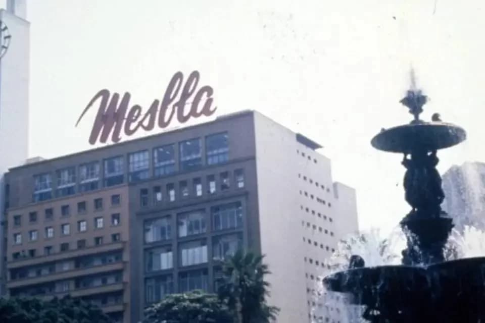 http://tvfoco.uai.com.br/wp-content/uploads/2015/05/Daniela-Mercury.jpg