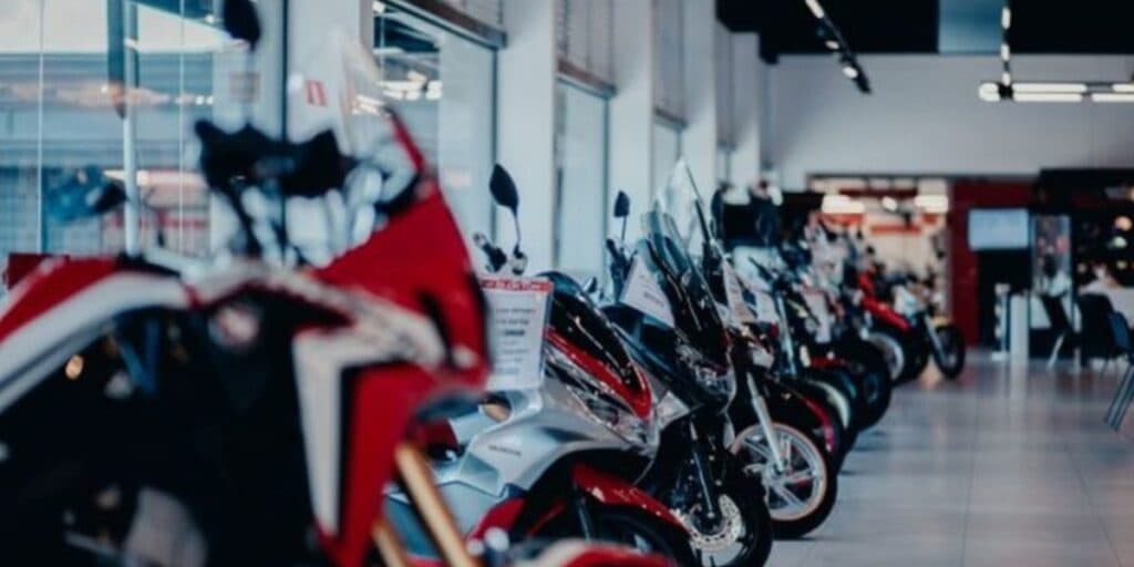 Não dá pra esconder mais: Essas são as 4 motos mais seguras, custam esse valor e podem salvar sua vida