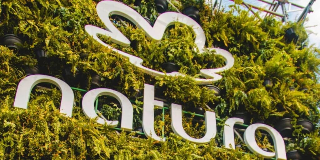 Faturamento de 10 bilhões: O estouro de cofres da Natura ao comprar rival gigante e dar fim em concorrência