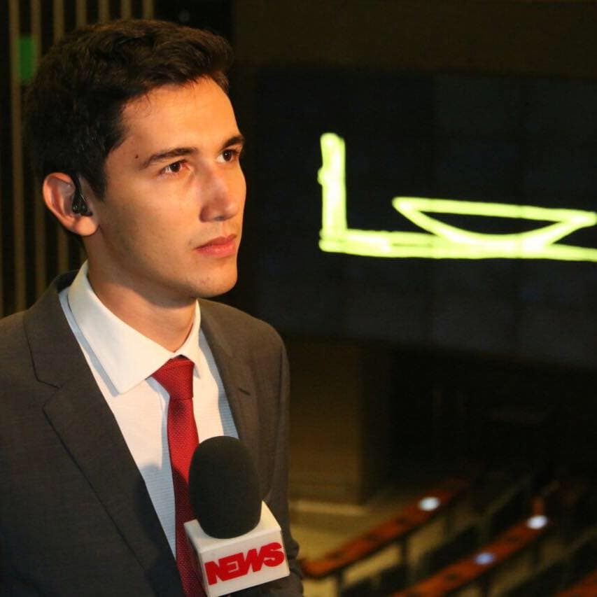 http://tvfoco.uai.com.br/wp-content/uploads/2015/05/Daniela-Mercury.jpg