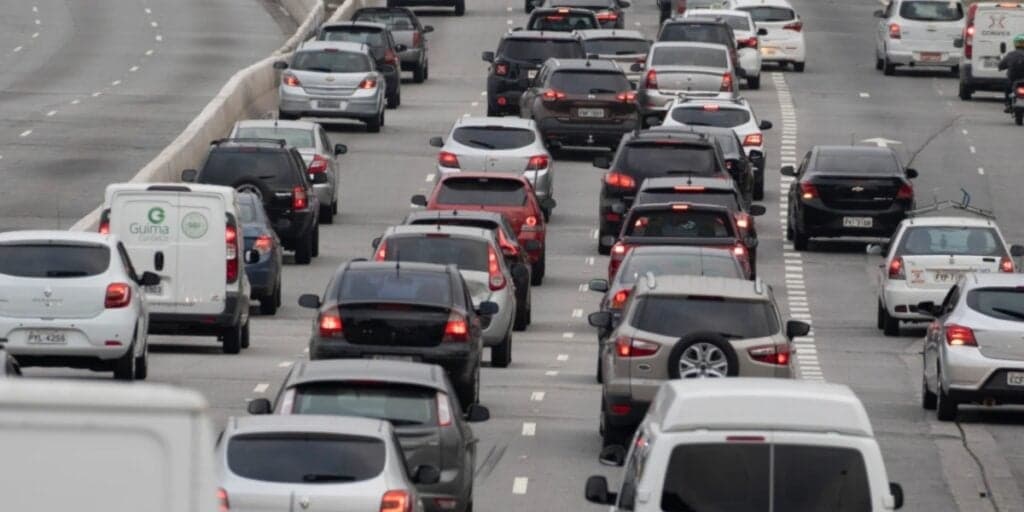 Oficial: Nova lei de trânsito entrará em vigor e fará muitos motoristas terem prejuízo se não souberem disso