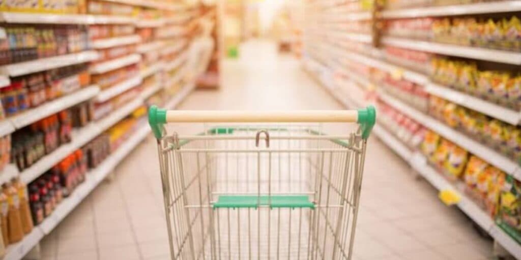 Falência: Rede de supermercados gigante e tradicional, com dezenas de unidades, confirma péssima notícia