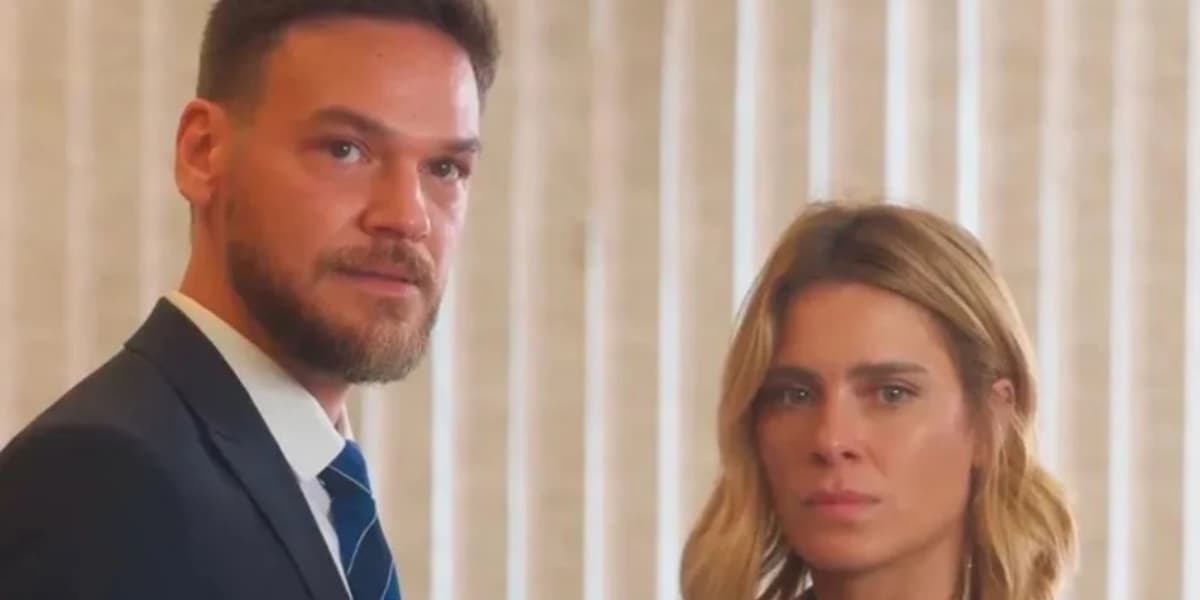 Theo (Emílio Dantas) partirá para cima de Lumiar (Carolina Dieckmann) em "Vai na Fé" (Foto: Reprodução/TV Globo)