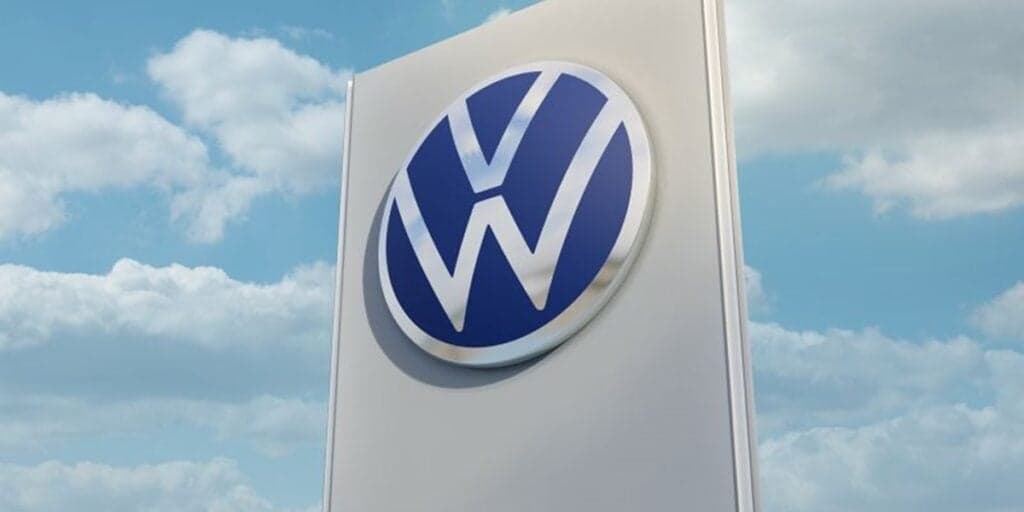 Venda à Volkswagen e encerramento: A montadora de carro famoso que fechou portas e ressurgiu das cinzas