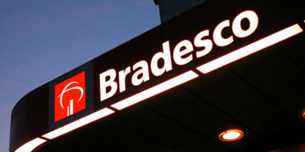 Vai doer nos cofres: Bradesco acaba de receber PÉSSIMA notícia após atitude imperdoável com cliente