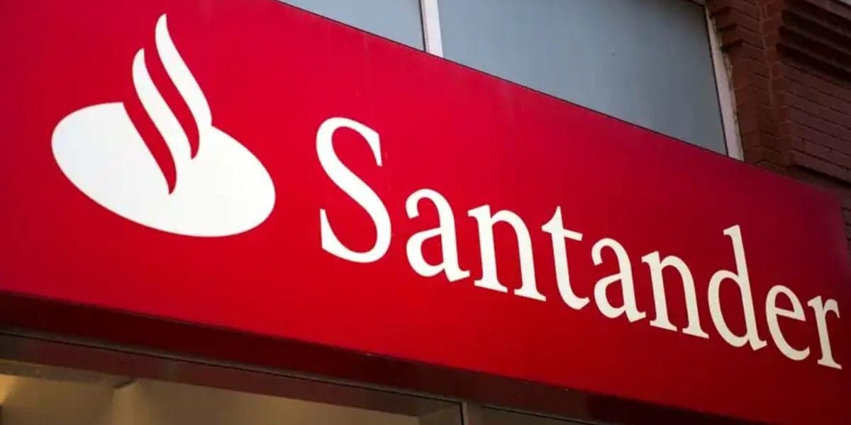 Banco Santander - Foto: Internet Banco Santander - Foto: Internet