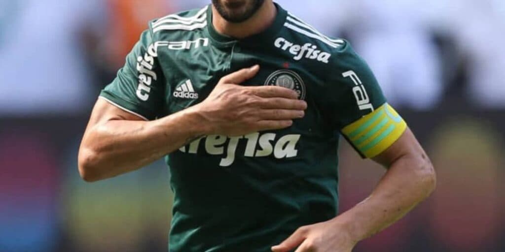 Nada de jogar com Abel: Meia multicampeão com o Palmeiras é escolhido como contratação de rival paulista