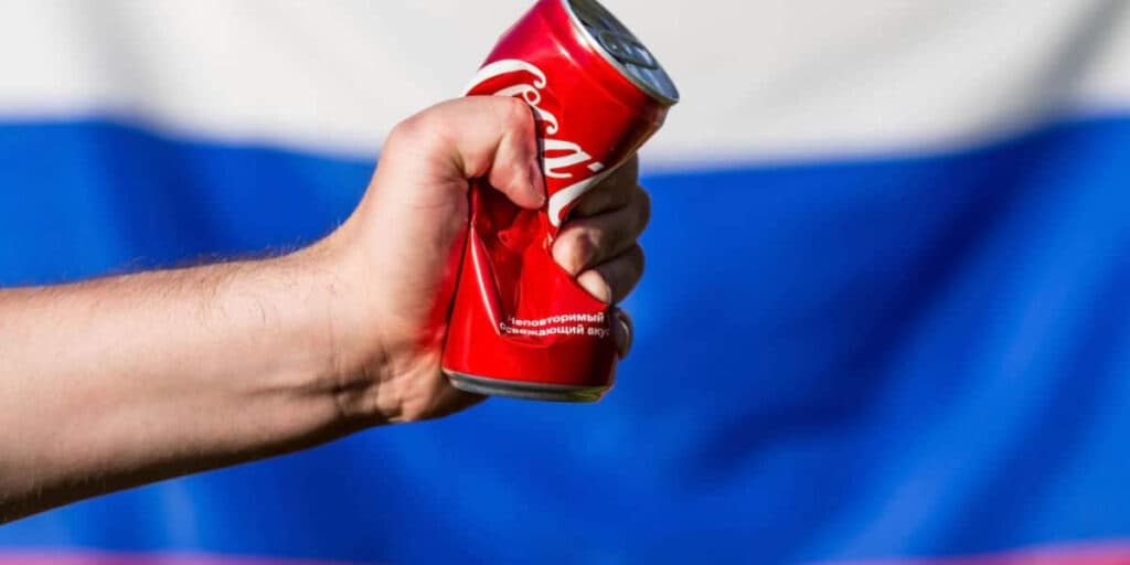 Totalmente PROIBIDA: Coca-Cola está barrada de vender refrigerantes em 4 países por motivos BOMBA