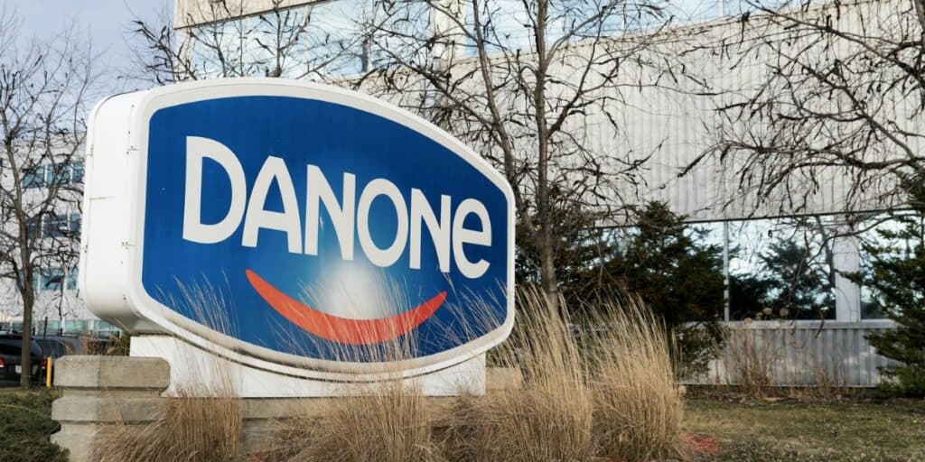 Venda obrigatória por 1 bilhão: Controle da Danone é tomado à força e grave crise é escancarada em país