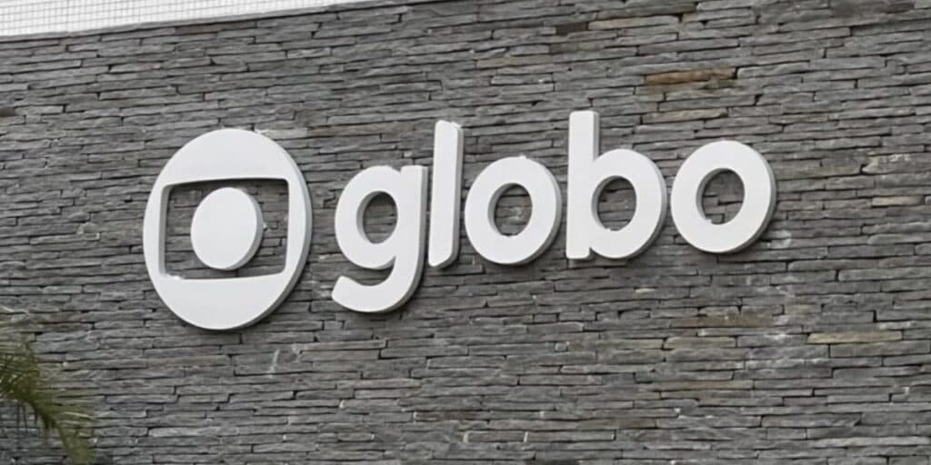 Enfurecido, astro jurou nunca mais pisar no palco de programa dominical da Globo