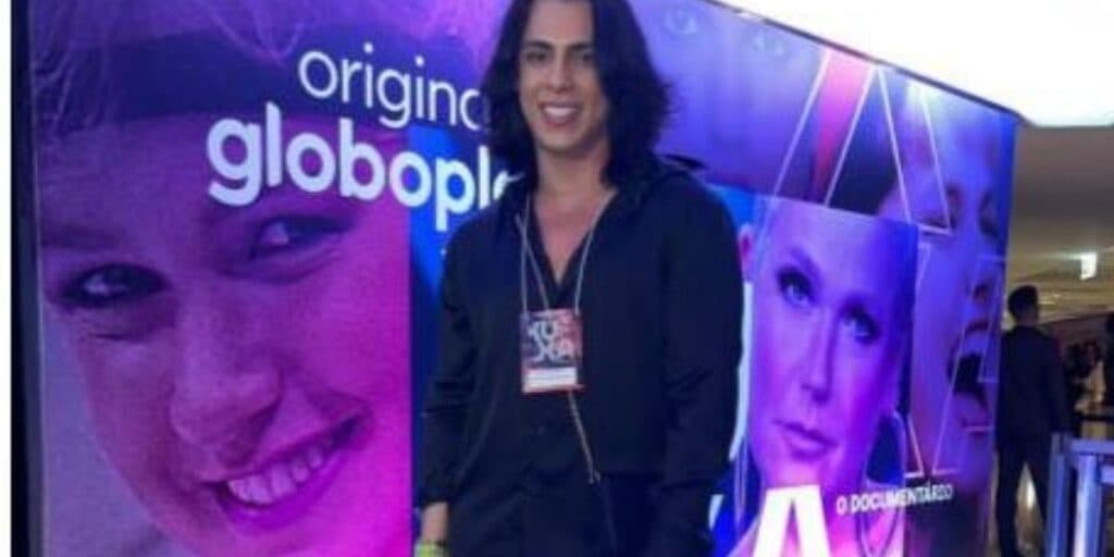Xuxa lança documentário do Globoplay e recebe artistas e o influenciador Felipe Theodoro