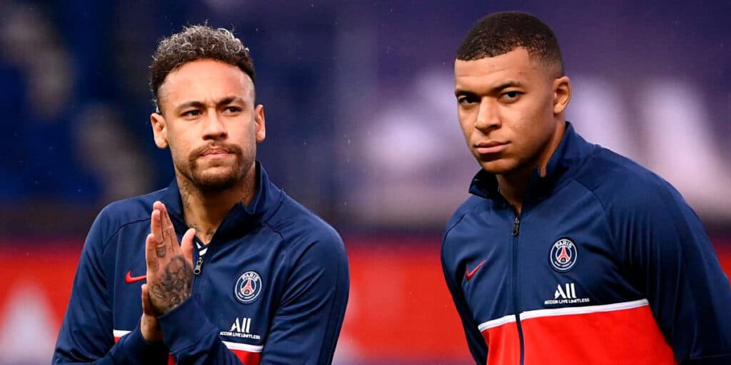 Prestes a dar ADEUS: PSG aceita a proposta mais cara da história e paralisa o mundo do futebol