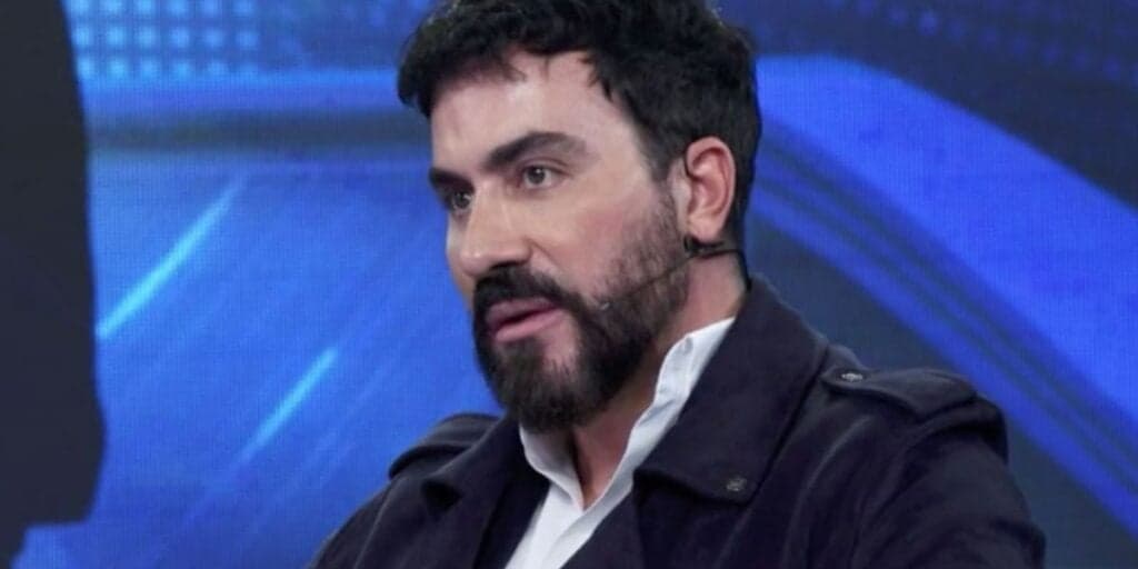 O abandono de palco de Padre Fábio de Melo após não se conter com situação no Domingão: "Indo embora"