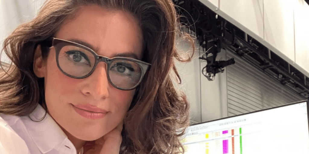 Afastada do Jornal Nacional, Renata Vasconcellos emite comunicado e confirma situação fora da Globo