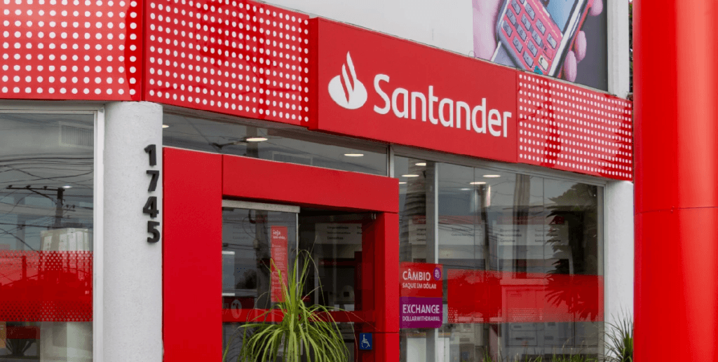 Comunicado: Santander faz o que nem o Nubank teve coragem e acaba de anunciar benefício incrível aos clientes