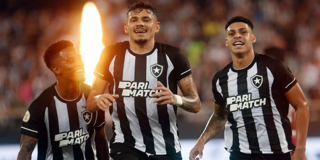 Botafogo fica contra a parede para não perder estrelas e Textor abre os cofres para novo técnico