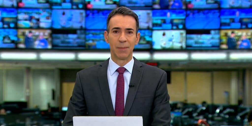 César Tralli derruba programação da Globo com plantão e confirma morte de famoso: "Hoje de madrugada"