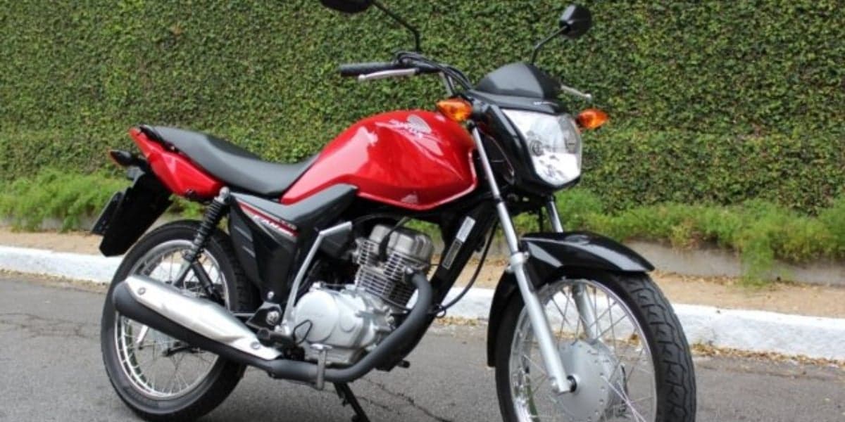 Última versão da Honda CG 125 (Foto: Reprodução/Thiago Moreno/iCarros)