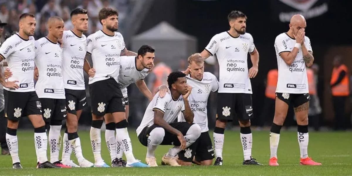 Elenco Corinthians (Foto: Reprodução / Internet)